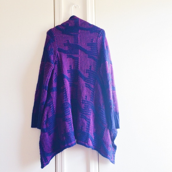 Tobi Aztec Cardigan - Picture 6 of 8